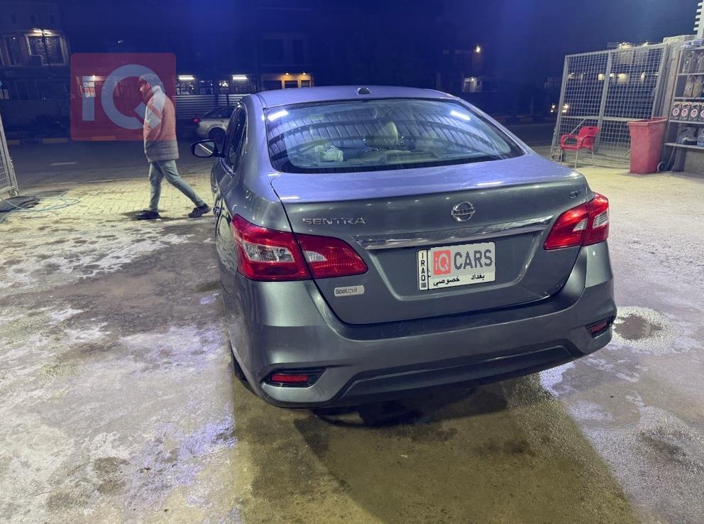 نيسان سنترا